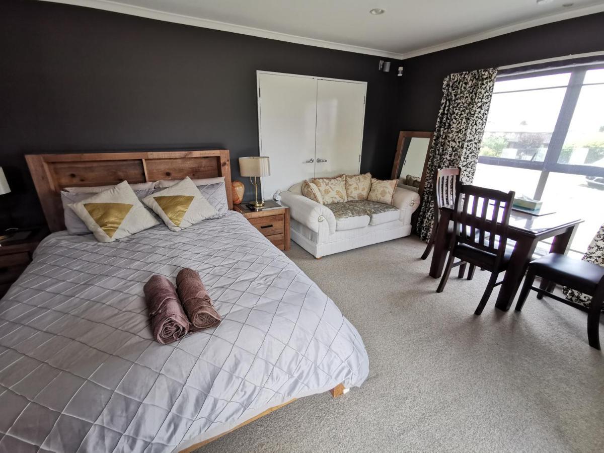 Lakeview Holiday Hideaway Taupo Exterior foto